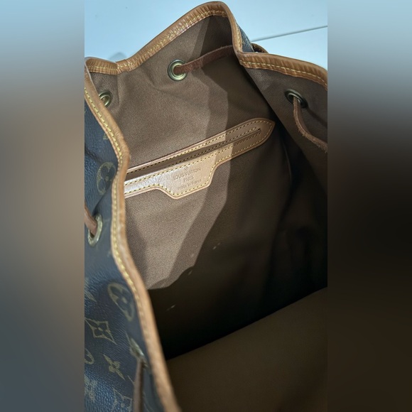 VINTAGE Louis Vuitton Montsouris MM - Picture 11 of 16